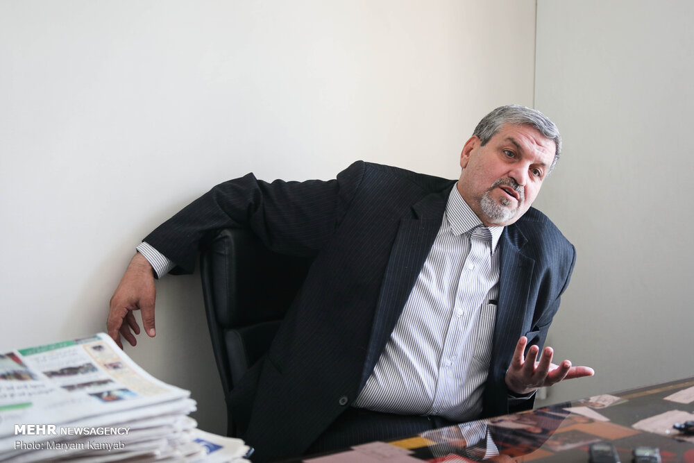 شورای عالی اصلاح‌طلبان دموکراتیک نیست/ازدولت کاندیداقرض نمی‌گیریم