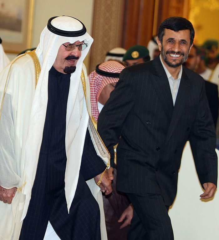 احمدی‌نژاد اصولگرایان را عصبانی کرد