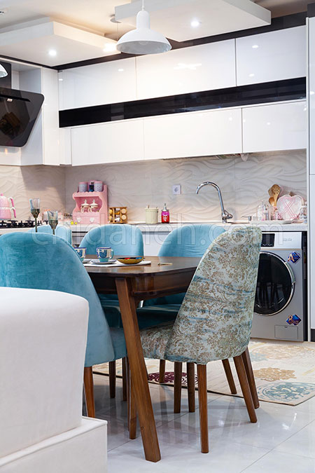 دکوراسیون آبی و سفید، خانه امیر و زهرا پر از آرامش است!