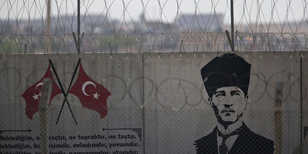 چشمه صلح، اکراد را زیر آتش گرفت/بازی به نفع کدام بازیگر است؟