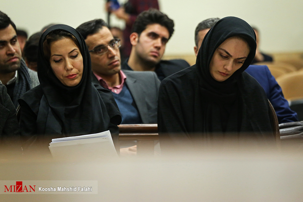 خرید و فروش ۱۱ میلیون دلار ارز دولتی در بازار آزاد و کسب منفعت ده‌ها میلیاردتومانی