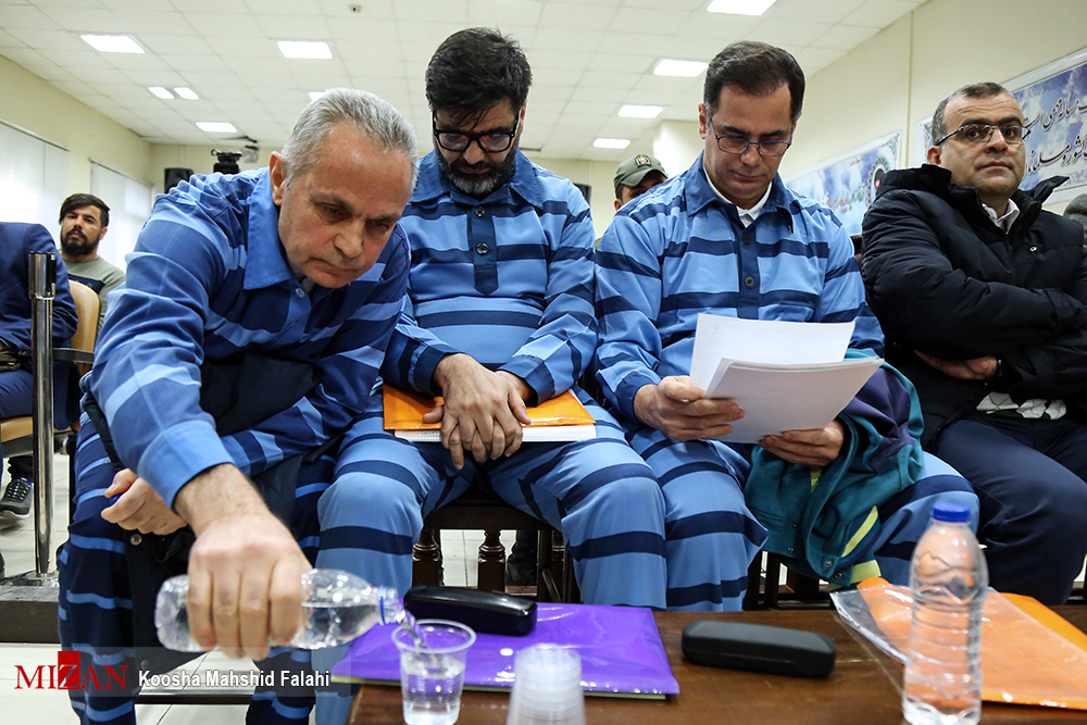 خرید و فروش ۱۱ میلیون دلار ارز دولتی در بازار آزاد و کسب منفعت ده‌ها میلیاردتومانی