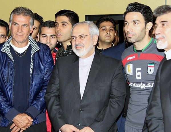 وقتی کی‌روش دوشادوش ظریف ایستاد/ عکس