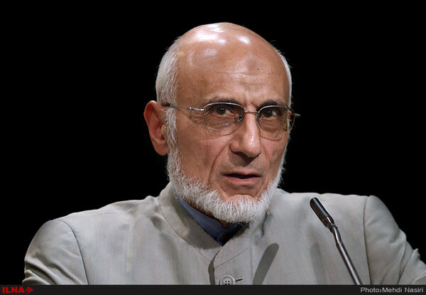 هشدار توییتری ضرغامی؛ دولت را از مجلس یازدهم نترسانید/ میرسلیم: تلاش مجلس یازدهم برای اجرای الگوی ایرانی اسلامی