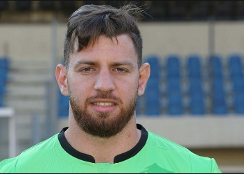 خلیل: بابت فرار از مدرسه مادرم مرا به باد کتک می گرفت!/ مقابل رئال 9 گل خوردم و تا خانه گریه کردم خلیل: بابت فرار از مدرسه مادرم مرا به باد کتک می گرفت!/ مقابل رئال 9 گل خوردم و تا خانه گریه کردم