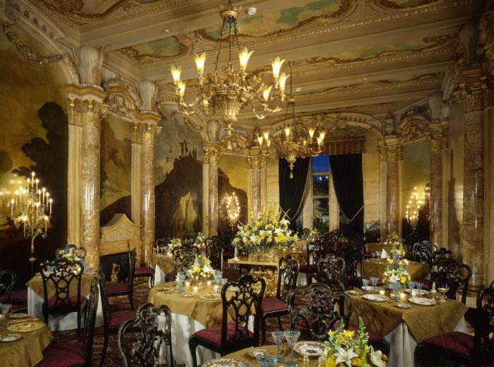 قصر باشکوه و زیبای دونالد ترامپ در فلوریدا قصر باشکوه و زیبای دونالد ترامپ در فلوریدا