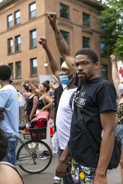 تشییع جنازه "جورج فلوید" + عکس