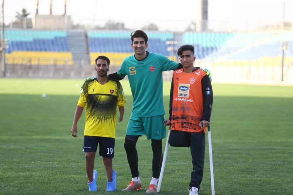 بیرانوند آرزوی شرکت‌کننده برنامه «عصر جدید» را برآورده کرد/عکس