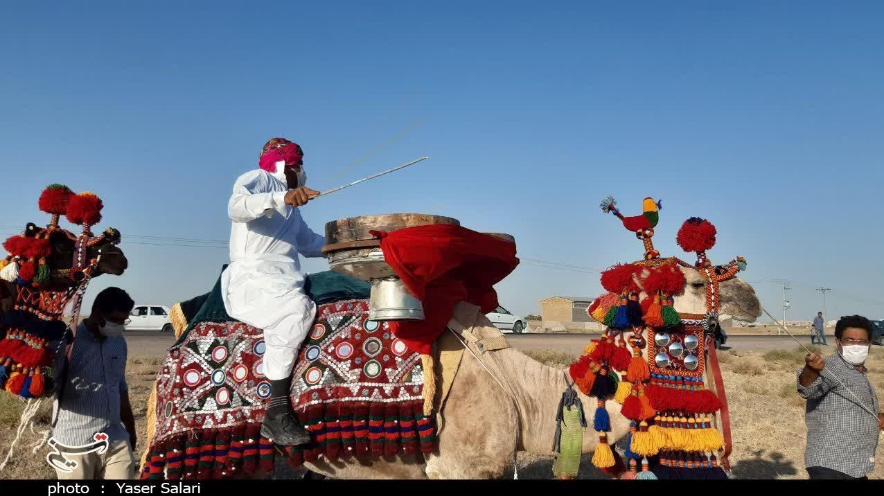 برپایی یک آئین حسینی با رعایت پروتکل‌های بهداشتی / عکس