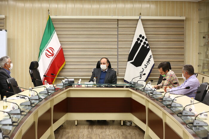 حرمت نظارت مجلس را با دخالت در اجرا از بین میبریم