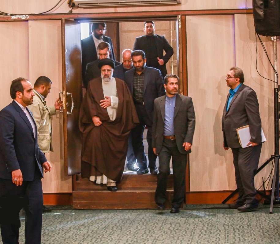 اگر سید ابراهیم رئیسی برای انتخابات ۱۴۰۰ نیاید وضعیت اصولگرایان چه خواهد شد؟