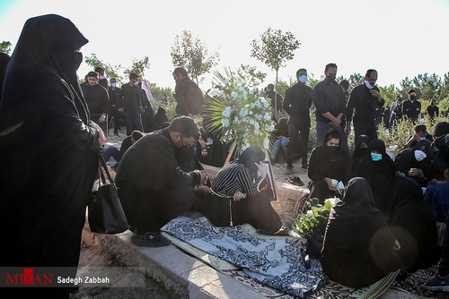 روز‌های نفس گیر آرامستان‌های مشهد/ به روایت تصاویر