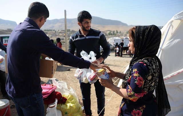 حسن یزدانی: تا آخر در کنار مردم زلزله زده خواهیم بود