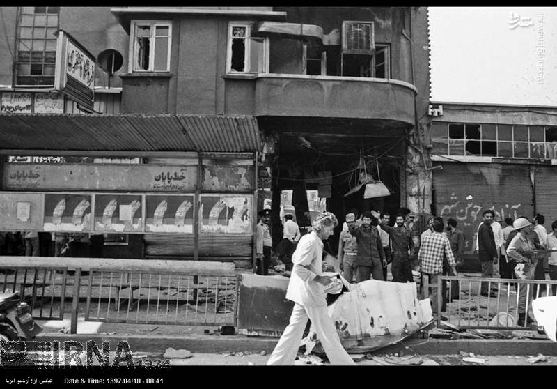 سالروز جنایت منافقین در میدان انقلاب/ عکس