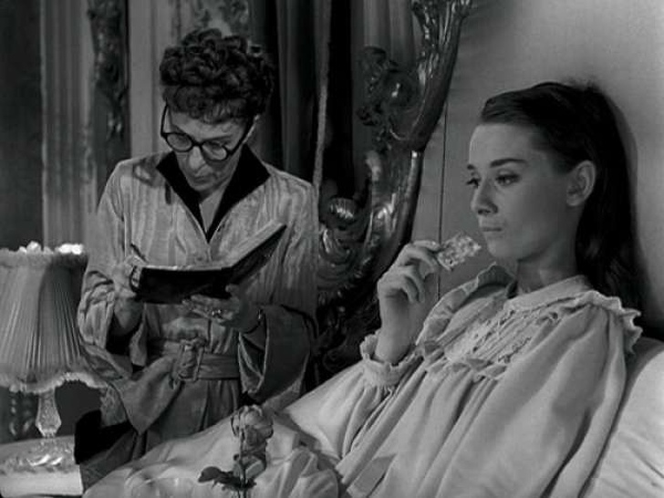 ۷ نشانه که میگویند شما انسان جذابی هستید حتی اگر اینطور فکر نکنید