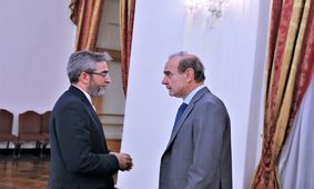 سنگ‌ کاغذ قیچی علی باقری با انریکه مورا!