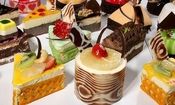 طعم تلخ شیرینی ها؛ شیرینی هم از سبد خرید عقب نشست/ ویدئو