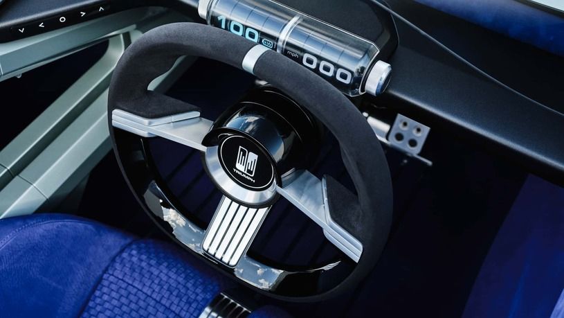 ترایمف تی آر25 مفهومی