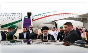 رئیسی وارد ریاض شد/ او چفیه فلسطینی بر گردن داشت/ ویدئو


