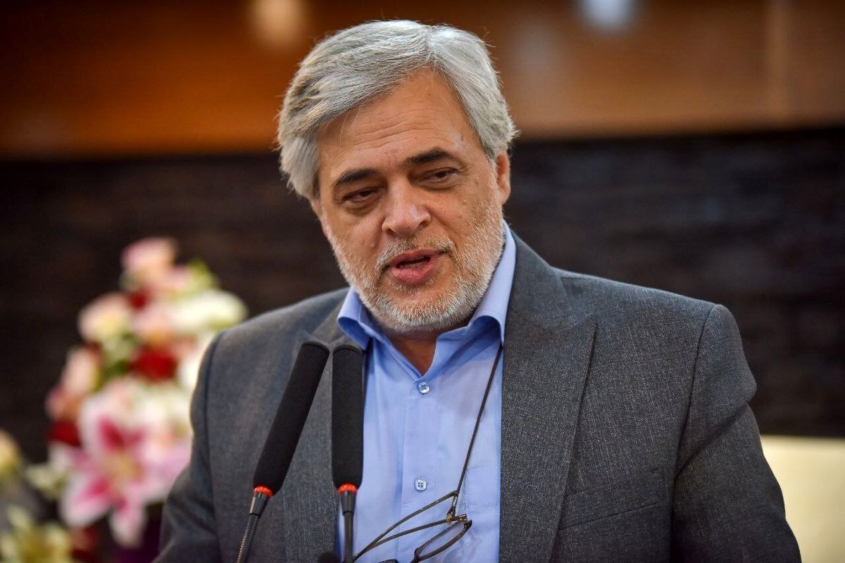 مهاجری: گروسی را تا وقتی که ابراز پشیمانی نکند نباید به کشور راه دهند