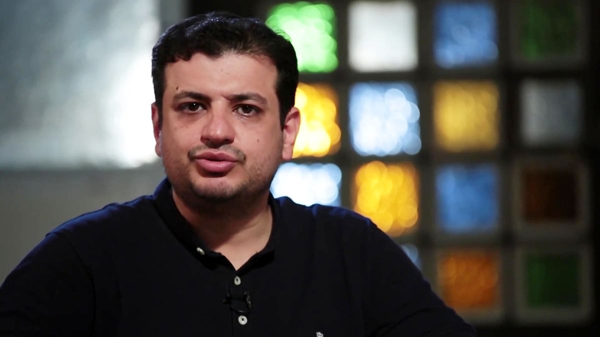 مسدود شدن اکانت علی اکبر رائفی پور توسط توئیتر