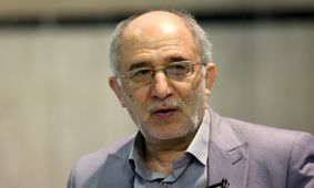آیت‌الله هاشمی بر این باور بود که باید صدای معترضین را شنید/ باید در شیوه حکمرانی تجدید نظر کرد/ دستگاه‌هایی که عملکرد آنها باعث تنش در جامعه شده و غیرضروری هستند مثل گشت ارشاد و ستاد امر به معروف را کنار بگذارند