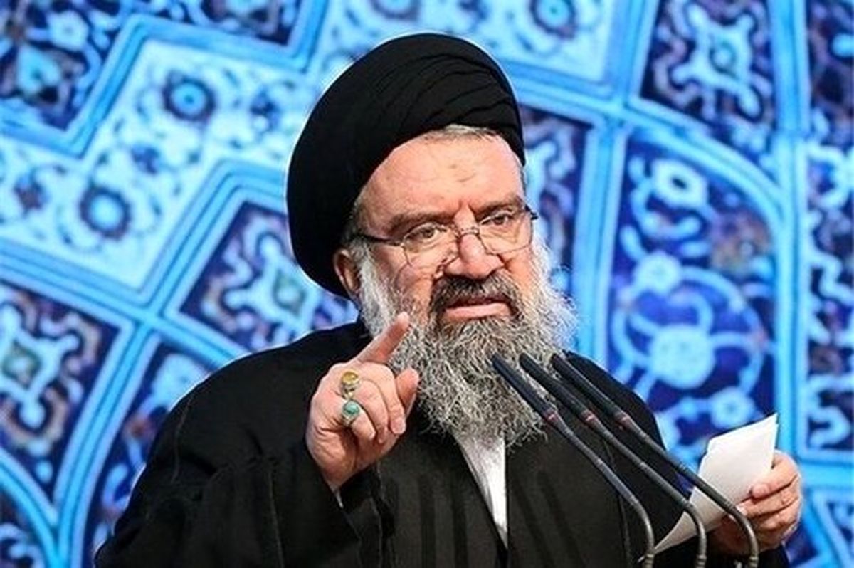 احمد خاتمی: ارتش و فرماندهان آن مطیع ولایت هستند

