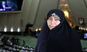 دشمن به نام "آزادی" به دنبال "اسارت و بردگی زنان" است

