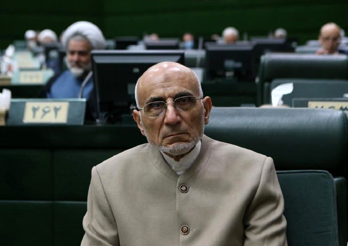 داستان‌های میرسلیم؛ فعلا فضای مجازی را ترک کنید