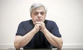 کنایه مهاجری به تندروها: پا را به اندازه گلیم دراز کنید