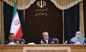 دیدار اعضای مجمع عمومی جبهه اصلاحات ایران با رییس جمهور منتخب/ تصاویر
