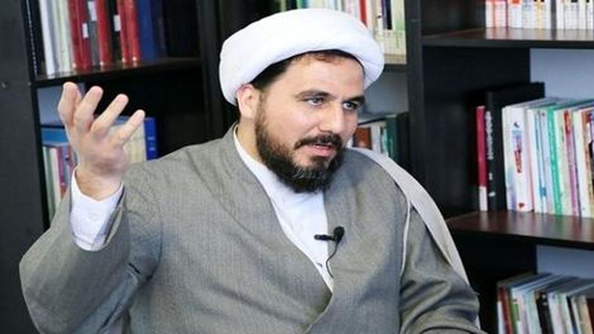  بی حجاب ها باید «تبعید» شوند/ ابتدا با سلبریتی‌های بی حجاب برخورد شود

