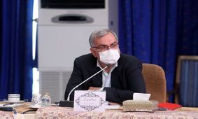 مردم سالانه یک دوز واکسن کرونا بزنند