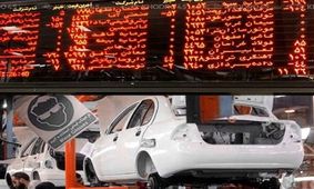 قیمت پایه خودروها باید اصلاح شود/ خودروسازها به کارخانه پول‌سوزی تبدیل شده بودند