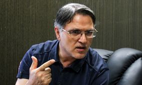 آنها که اساتید را از دانشگاه اخراج می کنند، خودشان را از جامعه و تاریخ بیرون می اندازند