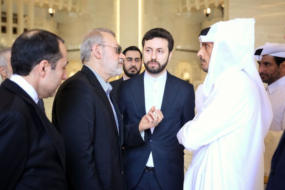 تازه‌ترین خبرها از جنگ و صلح ایران و آمریکا/از تلاش نتانیاهو برای «نظامی کردن» دوباره پرونده ایران تا علاقه مندی آمریکا به تداوم مذاکره/ شایعات در فضای مجازی تا پشت پرده دیدار لاریجانی