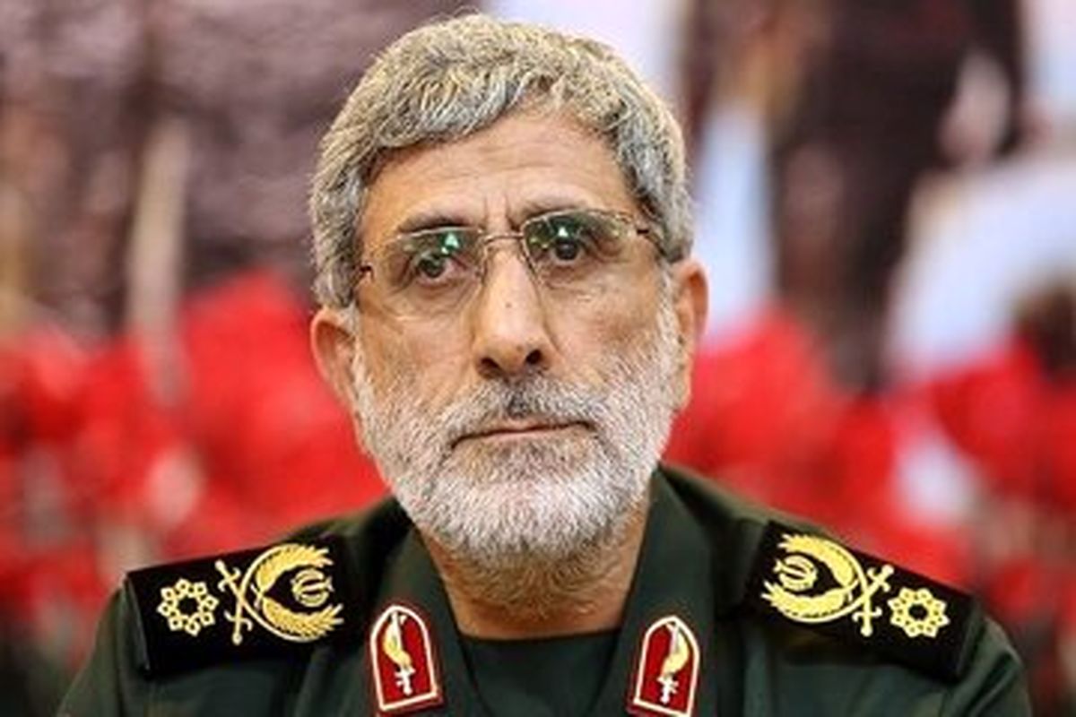 عکس جدید از سردار قاآنی با پوشش متفاوت در میان مردم