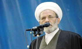  امام جمعه موقت مشهد: برای بقای دین اگر لازم شد باید همه هستی خود را در کف دست بگذاریم و به میدان آوریم/ انتظار نداریم زمینه ظهور امام عصر(عج) بدون شهادت آماده شود