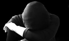 شاهین بعد از آزار سیاه در را قفل کرد!/ با پاهای خون آلود از خانه شیطان فرار کردم
