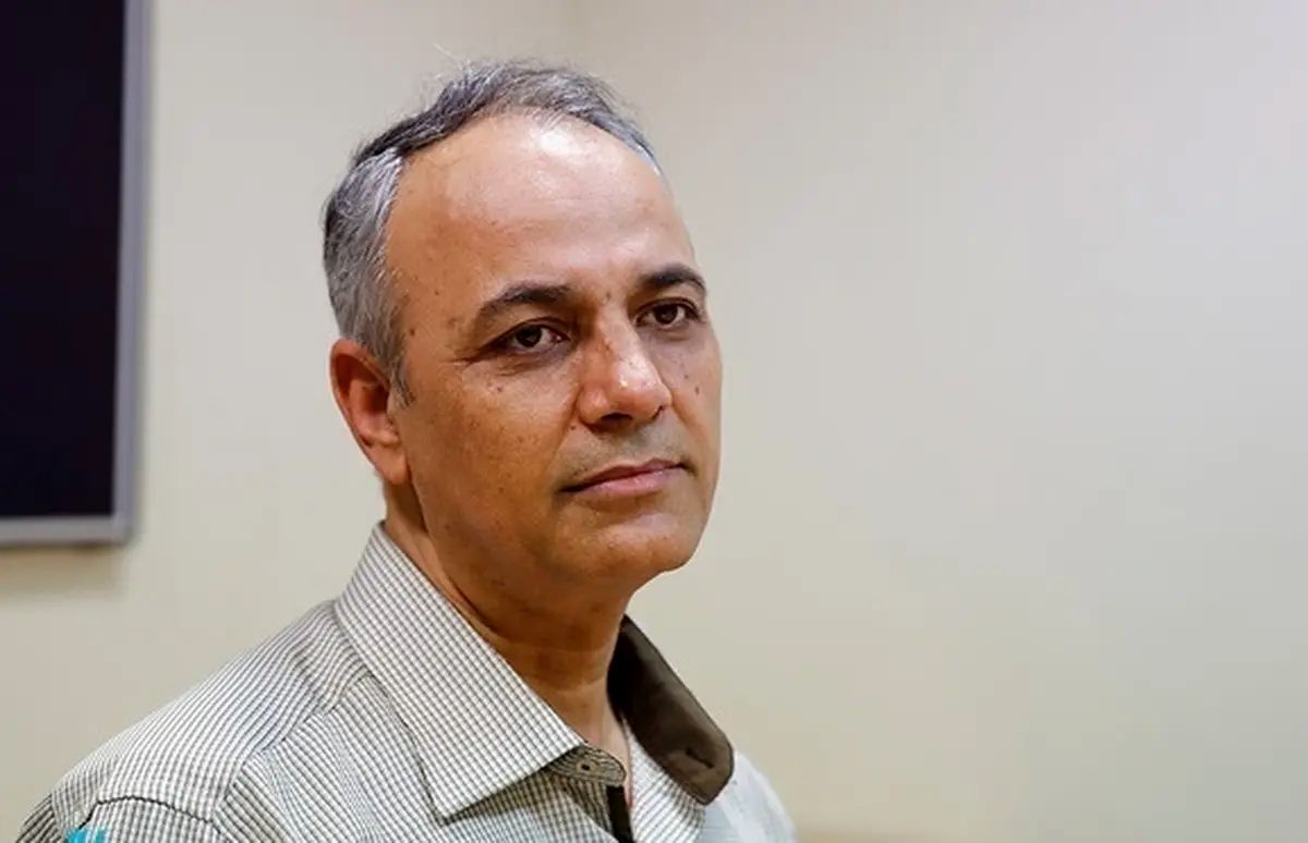 زیدآبادی: ترامپ حیوان غیرناطق است که نه حرفش معنای محصلی دارد، نه مشخص است در مغزش چه می‌گذرد؛ انگار او را از بیشه به کاخ سفید برده‌اند! 