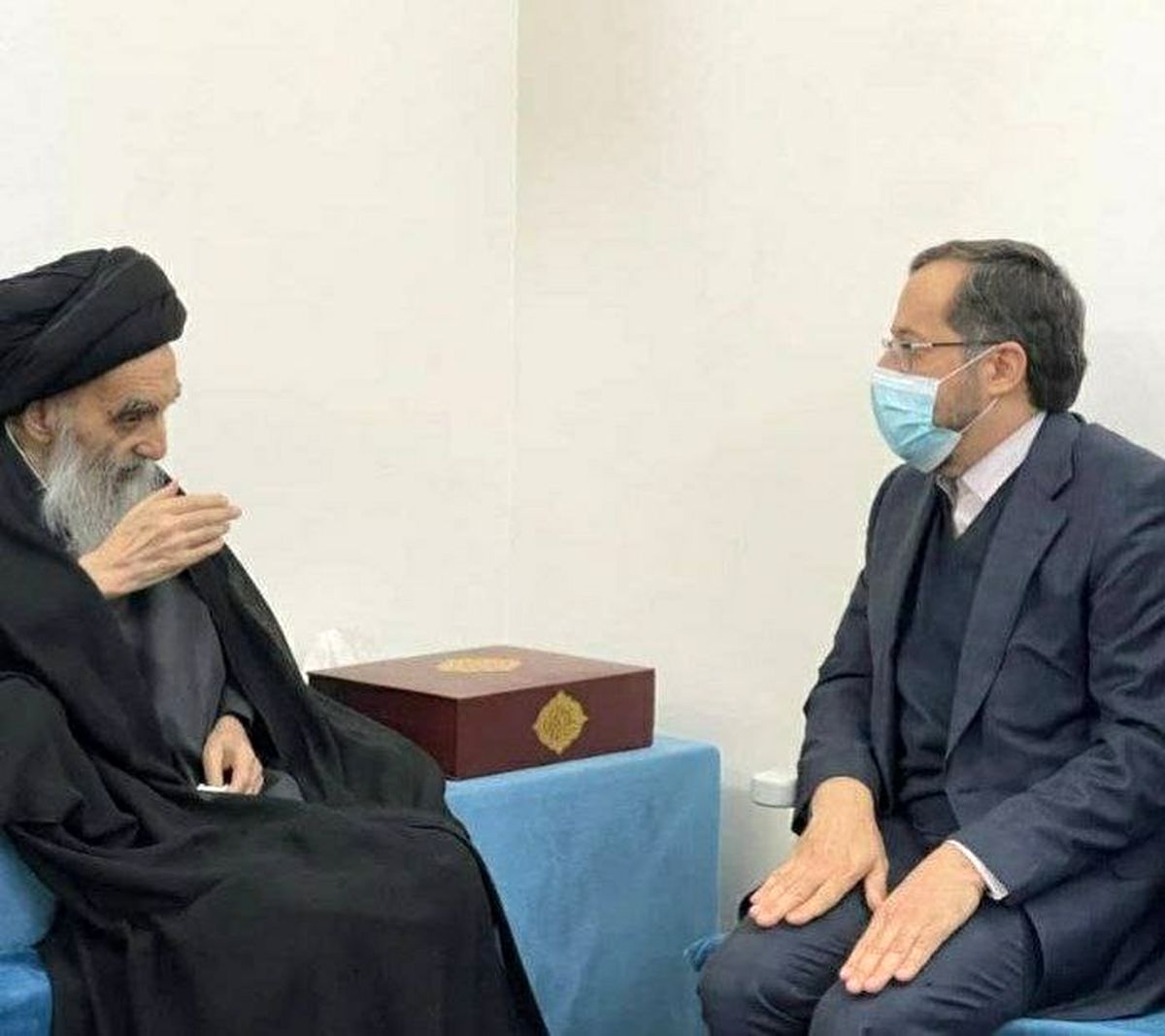 واکنش آیت الله سیستانی به هدیه مؤسسۀ آل البیت و تولیت آستان قدس  