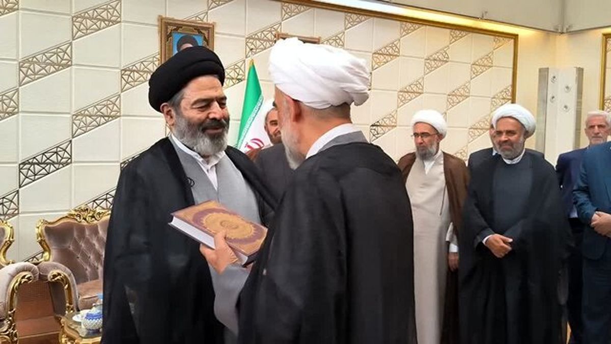 نماینده ولی فقیه به عربستان رفت

