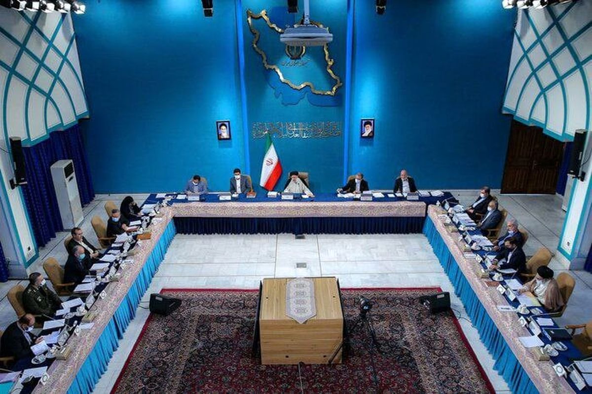 رئیسی: زمینه فعالیت نخبگان در کشور تسهیل شود

