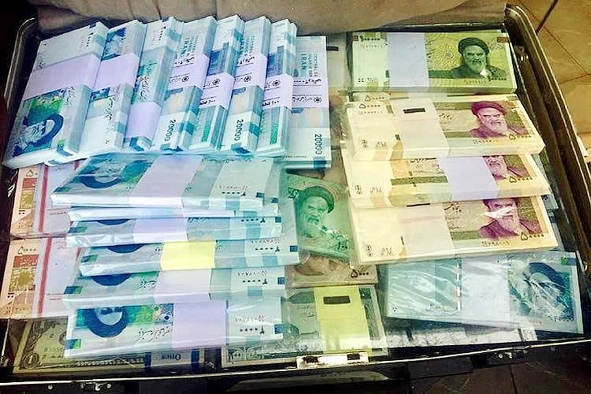 حجم اسکناس های کشور چقدر است؟