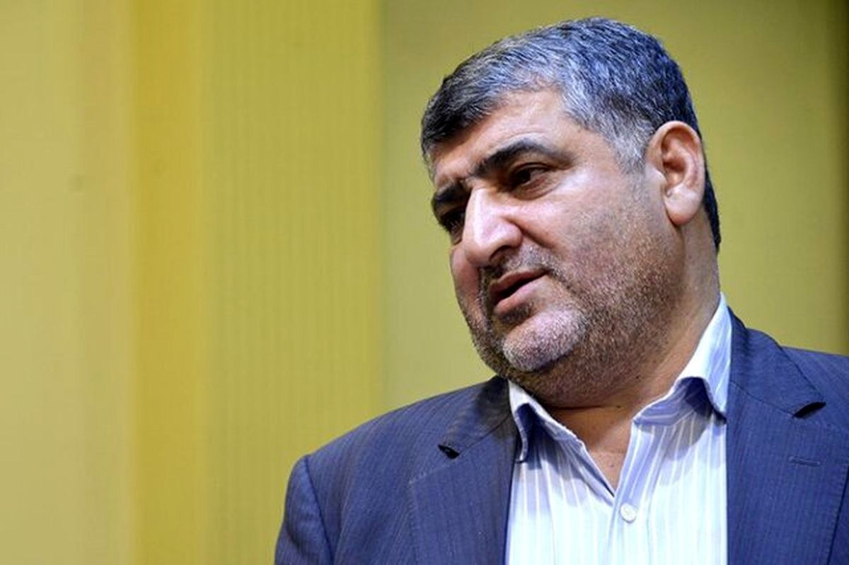بنا بر تفسیرهای اخیر رئیس‌جمهوری، ۹۰ درصد وزرا باید کنار بروند

