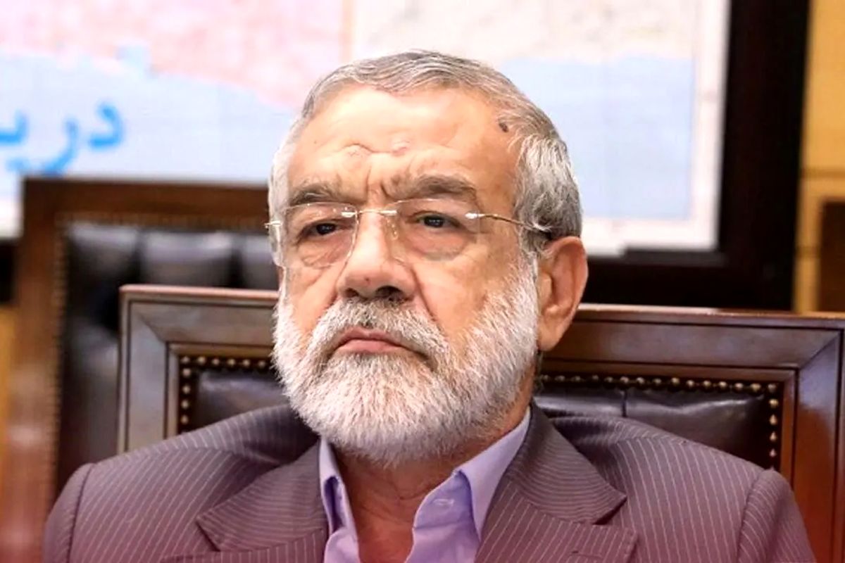 جناب پزشکیان! چرا بدون اجازه رهبری آتش بس را پذیرفتید؟/ برخلاف ادعای شما اکثریت مردم با مذاکره با شیطان مخالفند/ چرا وقتی نیروهای مسلح ما خواستند درس پشیمان کننده به آذربایجان بدهند، جلوی آنرا گرفتید؟/ عراقچی چراغ سبز ترور رهبر شهید را داد/ ویدئو