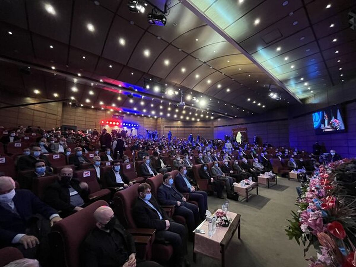 جشن واگذاری سهام سرخابی‌ ها برگزار شد