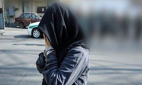2 خواهر ضارب خانواده شهید خادم صادق در شیراز دستگیر شدند/ به دلیل تذکر لسانی رعایت حجاب، درگیری پیش آمده بود

