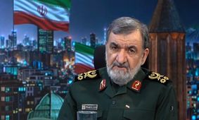 خاطره محسن رضایی از نحوه آشنایی با آیت‌الله مجتبی خامنه‌ای/ امام شهید ما بسیاری از مسائل حکومتی و پیچ و خم ها را به ایشان یاد داده است

