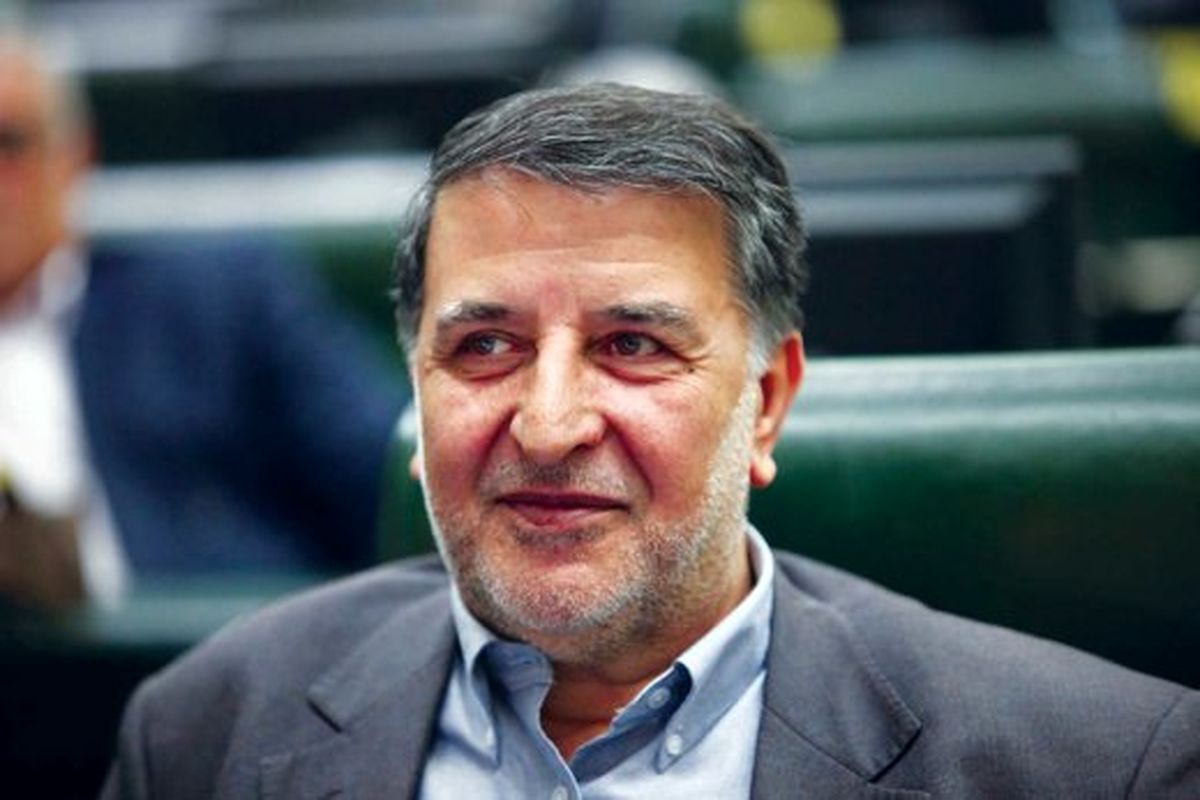 درخواست بیش از 100 نماینده از رهبری برای بازنگری در قانون اساسی/مجلس اعظم تشکیل می‌شود؟